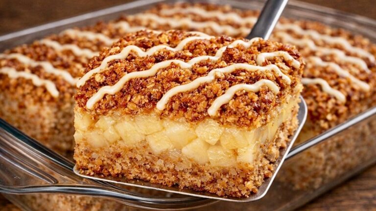 This forgotten trick transforms simple oats and apples into a delicious cake in minutes…