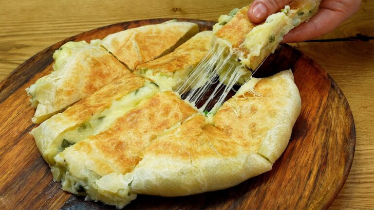Transform 3 Potatoes into an Irresistible Dish Without Oven or Yeast!